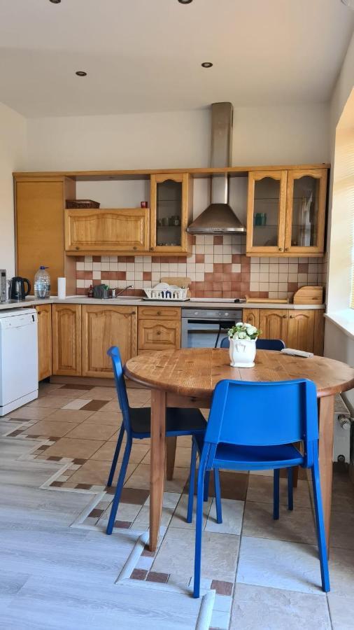 Spacious Condo 5 Min To Jurmala Beach Exterior photo